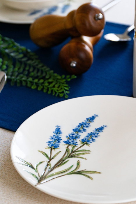 Hermia Lavanta Juego de Cena de Porcelana de 18 Piezas en Blanco, Azul y Verde